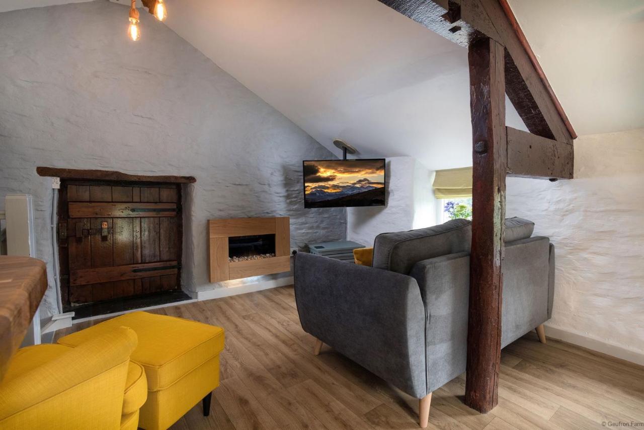 Dog Friendly Cottage, Geufron Farm Near Tywyn Bryn-crug Eksteriør bilde