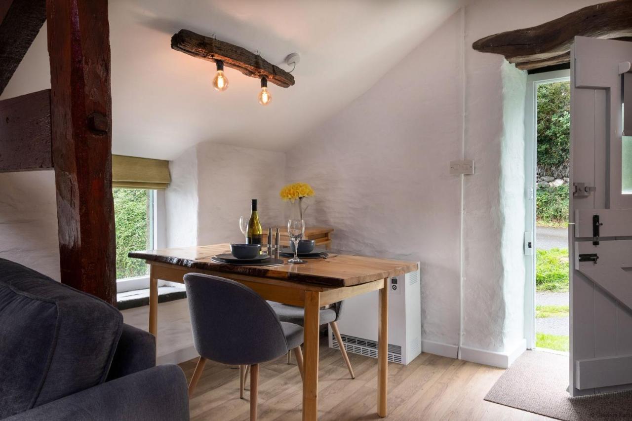 Dog Friendly Cottage, Geufron Farm Near Tywyn Bryn-crug Eksteriør bilde