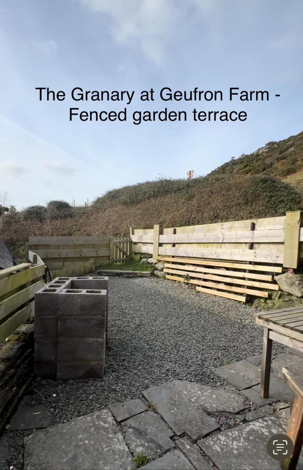 Dog Friendly Cottage, Geufron Farm Near Tywyn Bryn-crug Eksteriør bilde